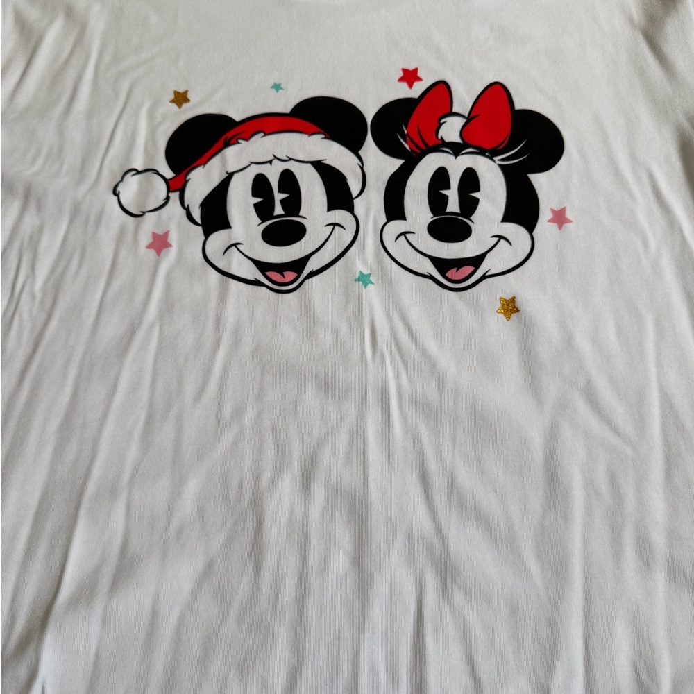 Disney White Christmas T-Shirt for Women. Size L